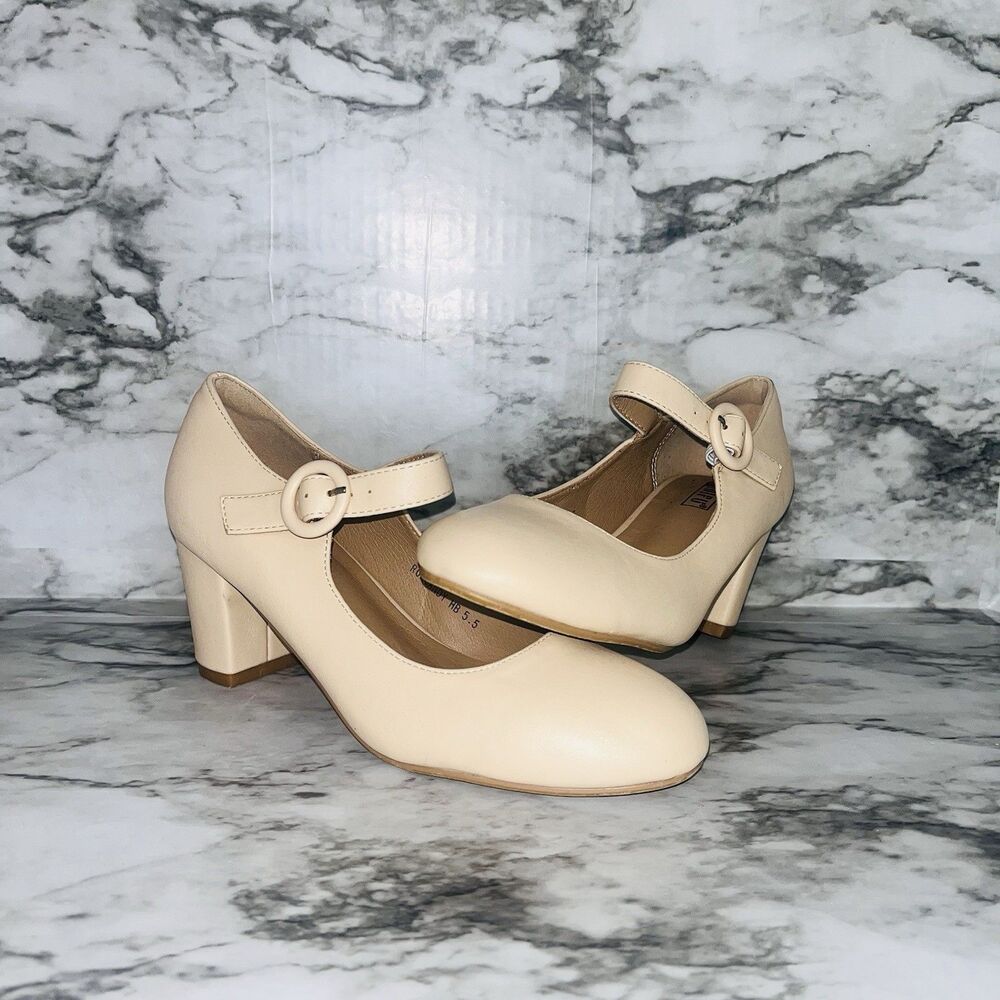 IDIFU Women Size 5.5 Mary Jane Pumps Nude Beige Round Toe Low Block Heel Office